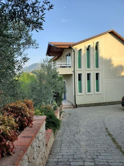 Private Hillside Villa Near Teg Full Privacy Tirana Exterior photo